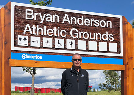 Bryan Anderson Sign Picture