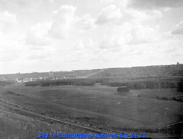 Victoria Golf Course ca. 1910 [EA-24-22]
