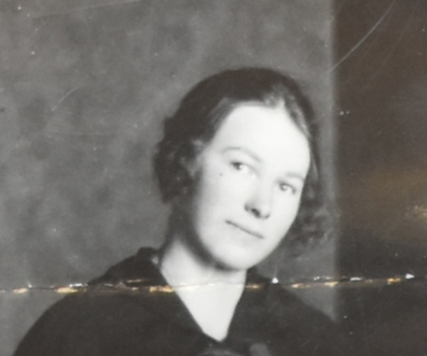 Black and white photo of Ethel Anderson