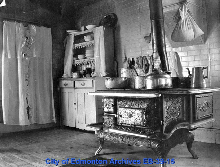 Farmhouse Kitchen, ca. 1917 [EB-39-15]