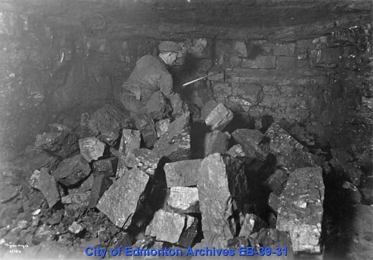 A Fall of Coal, ca. 1917 [EB-39-31]