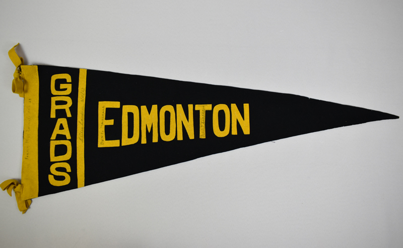 Edmonton Grads flag.