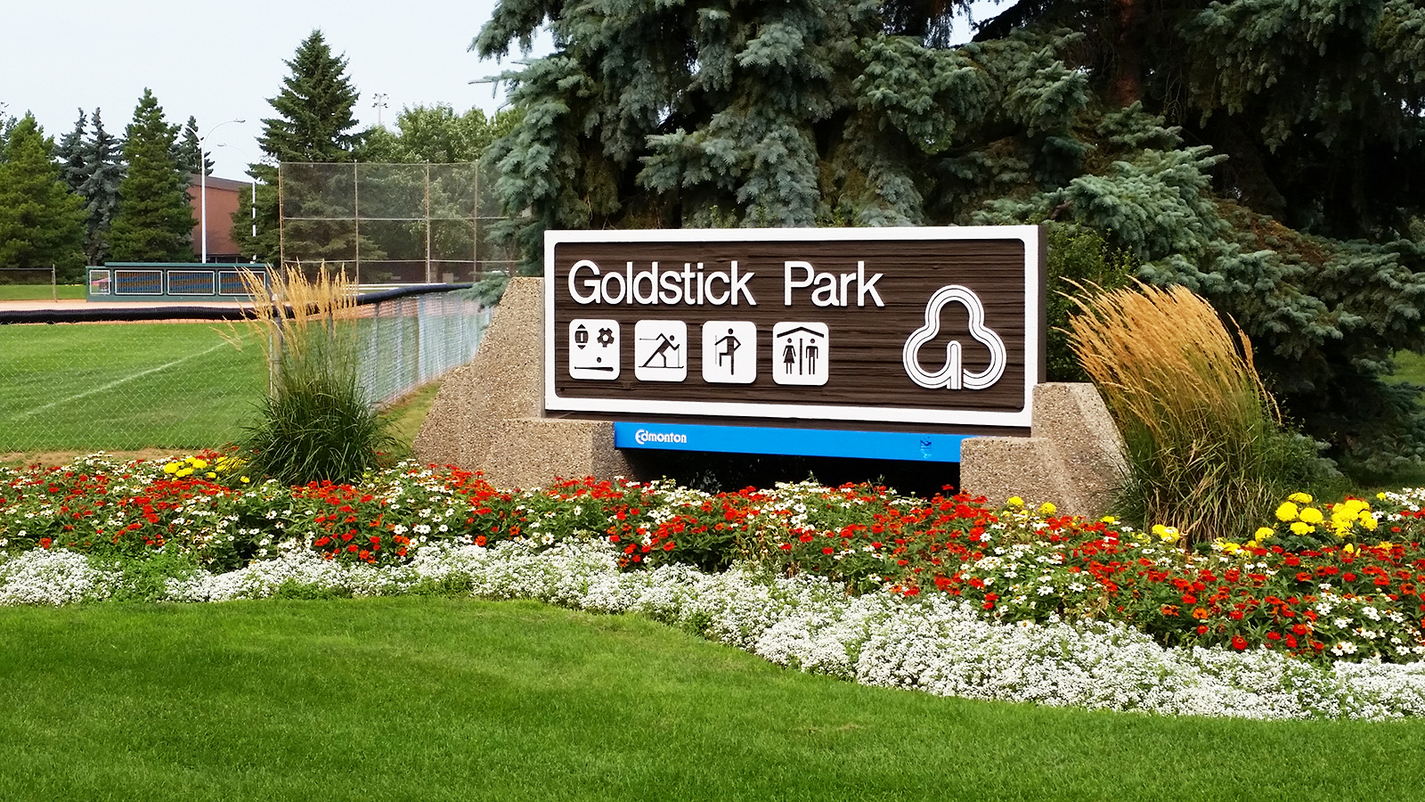 Sign at entrance to Goldstick Park