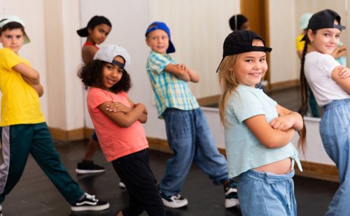 kids dancing in studio