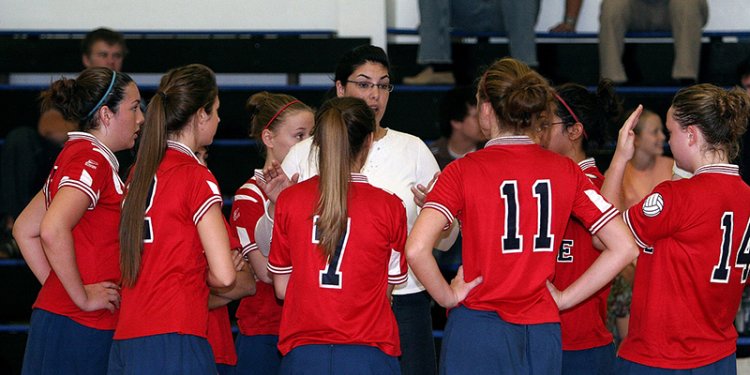 sports team with coach