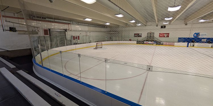 wide shot of londonderry arena ice surface