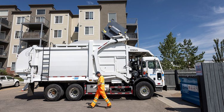 waste collection truck